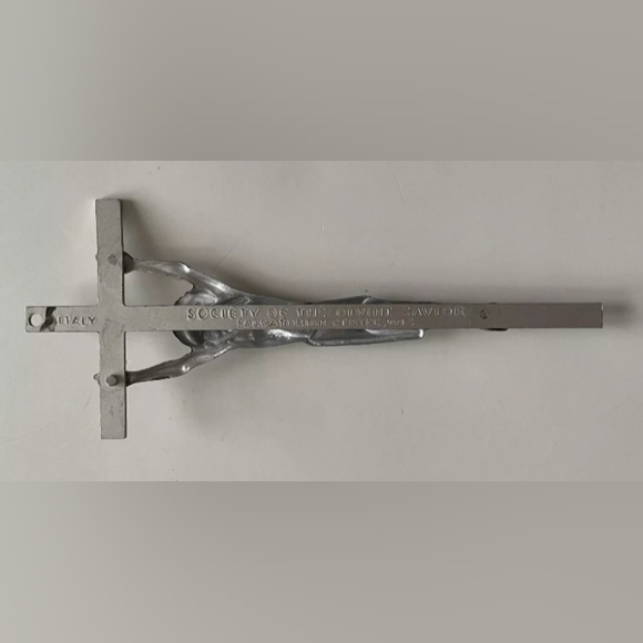 Vintage Aluminum Crucifix Society Of Divine Savior Salvatorian Ctr, Made Italy - Picture 3 of 6